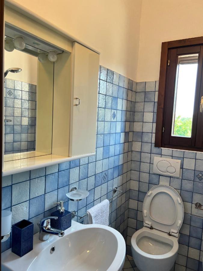 Country House Western Club Sant'Omero Esterno foto