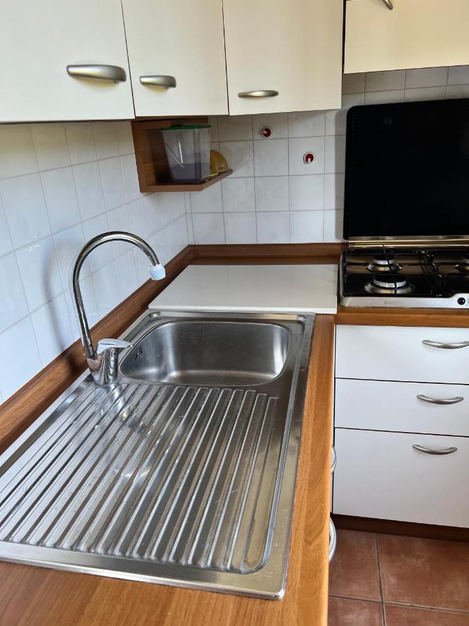 Country House Western Club Sant'Omero Esterno foto