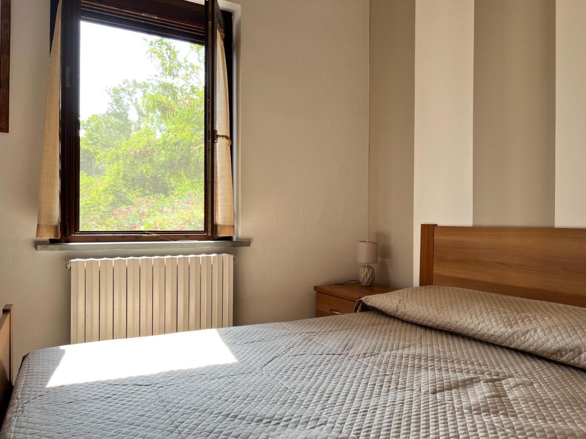 Country House Western Club Sant'Omero Esterno foto