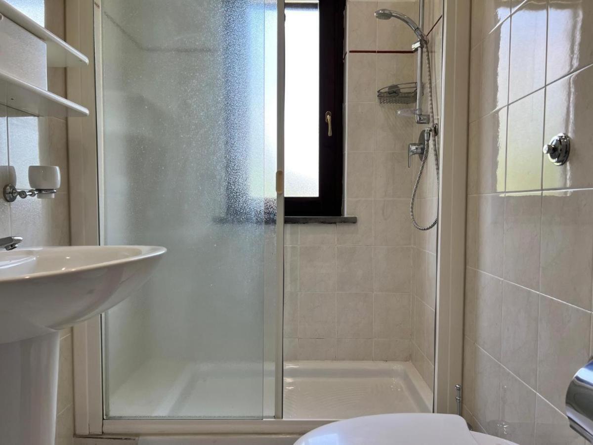 Country House Western Club Sant'Omero Esterno foto