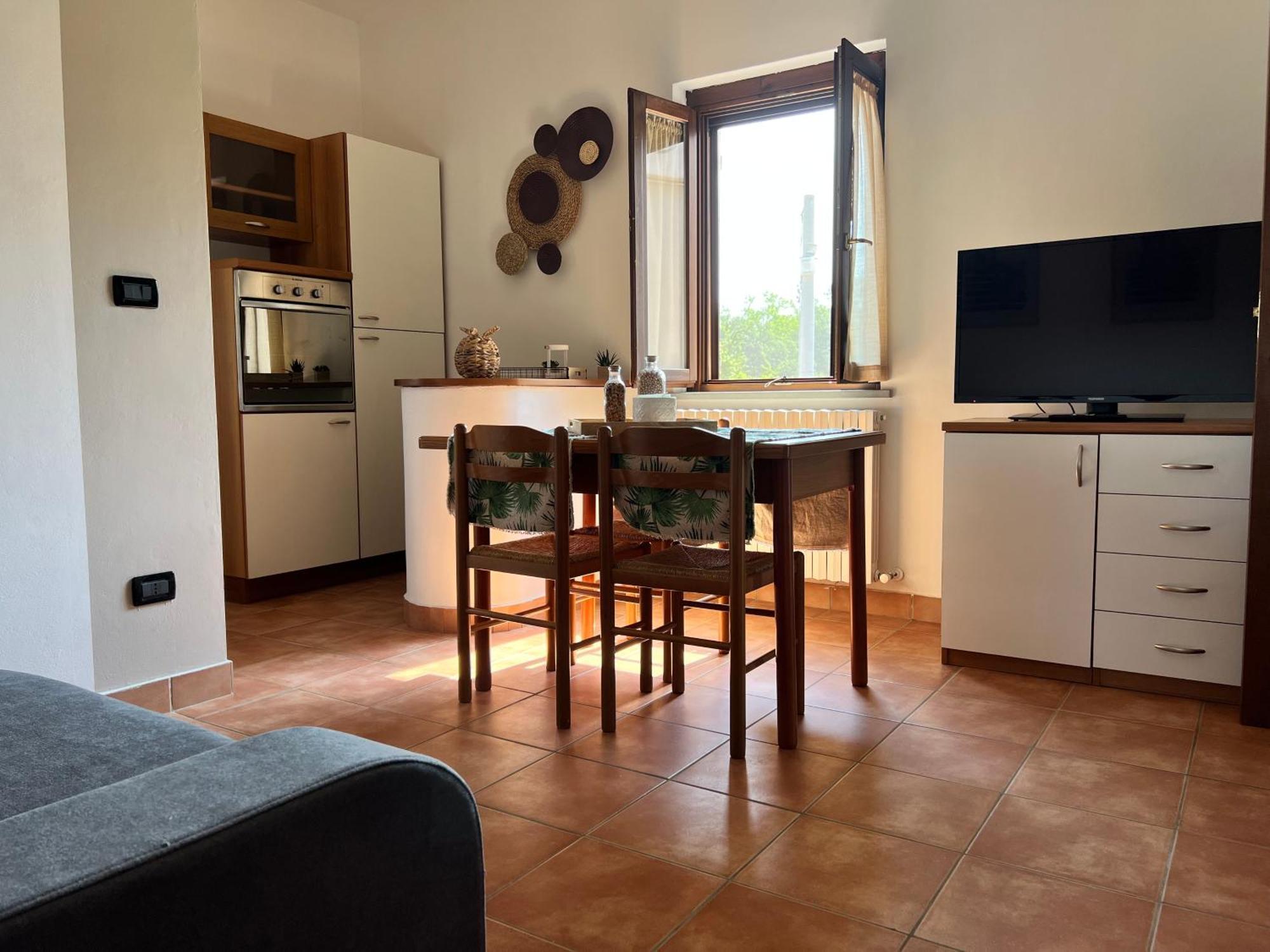 Country House Western Club Sant'Omero Esterno foto