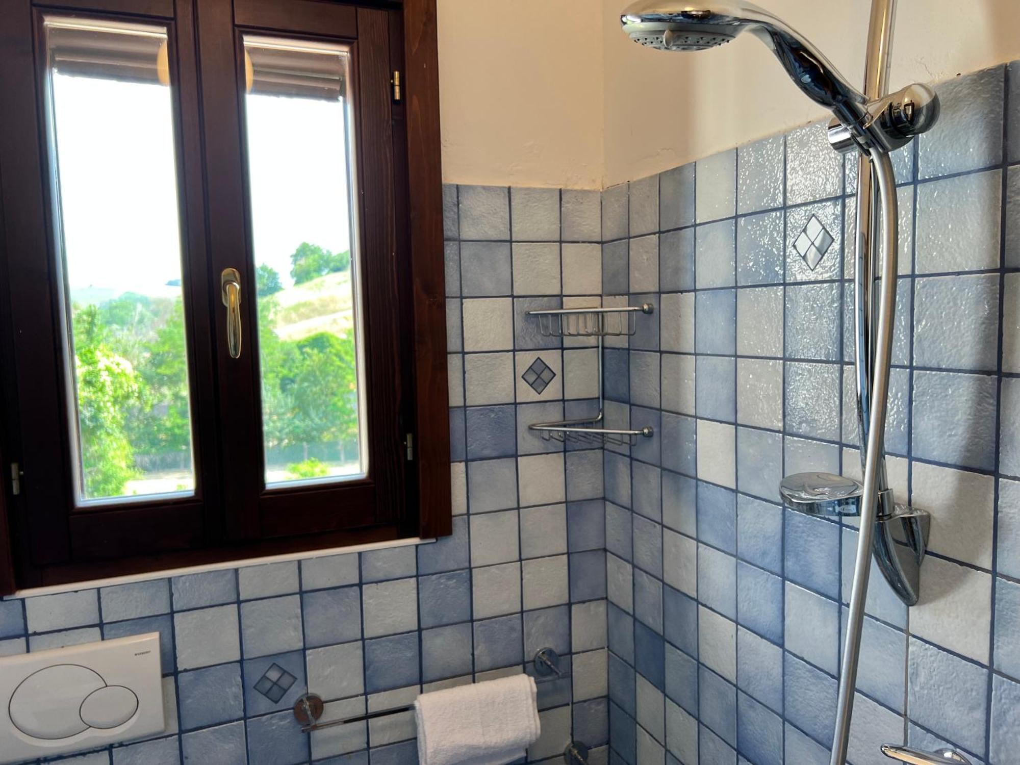Country House Western Club Sant'Omero Esterno foto